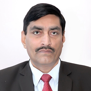 Dr S D Pandey, Dean UIT